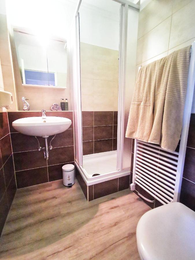 Szin-Aranyhid Apartman Siofok Dış mekan fotoğraf